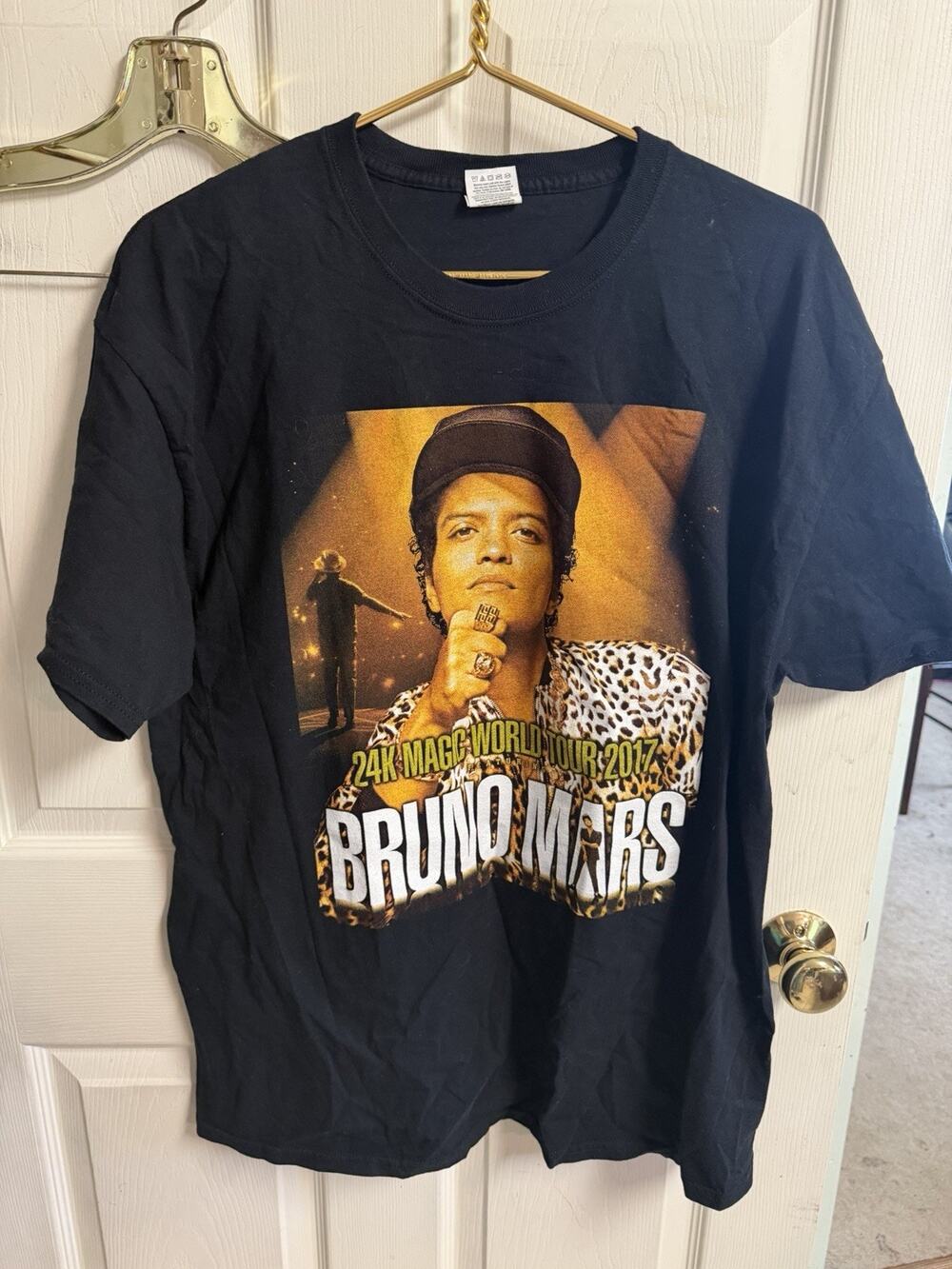Bruno Mars 24k Magic World Tour 2017 Shirt XL Double Sided Black Crew Neck 44w